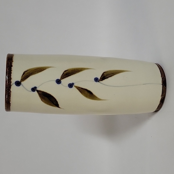 Gorgeous Studio Pottery Piece, 10.5" Vase, Artist Signature - Picture 3 of 11